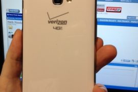 Verizon Galaxy Note 2 Pics Leak. What’s up with that logo on home key?