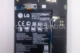 LG Nexus 4 poses with back cover removed!