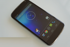 Nexus 4 and Nexus 10 now on sale through Play Store in Europe