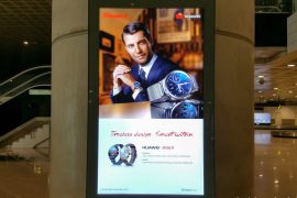 Huawei Watch with Android Wear spotted on Billboards at Barcelona Airport