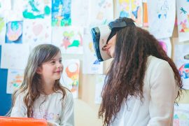 Samsung’s eMotion Project uses Galaxy VR to bring Smiles to hospitalized children [Video]