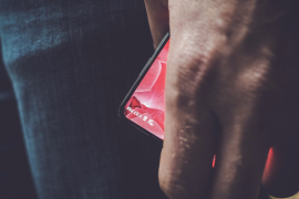 Android creator Andy Rubin teases his upcoming bezel-less smartphone