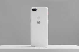 OnePlus 5T Sandstone White variant is now official, sales open on January 9th