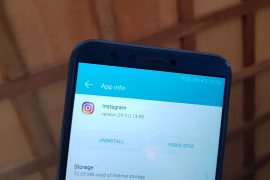 How to add GIF stickers to Instagram Stories