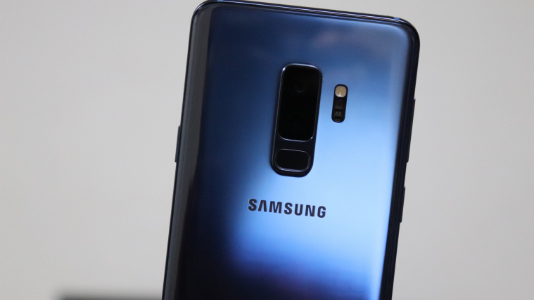 Galaxy S9 and S9 Plus arrives in Ice Blue color