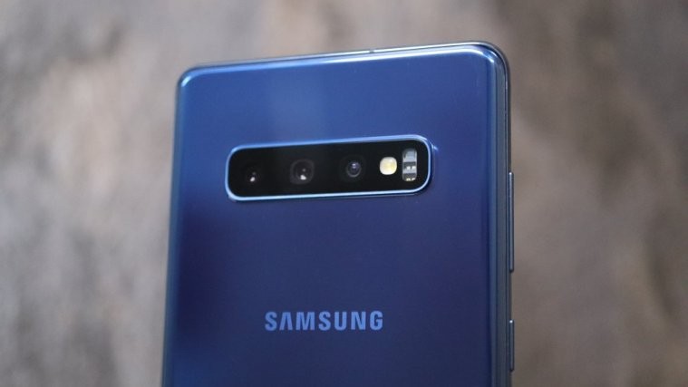 Schedule text message on Galaxy S10