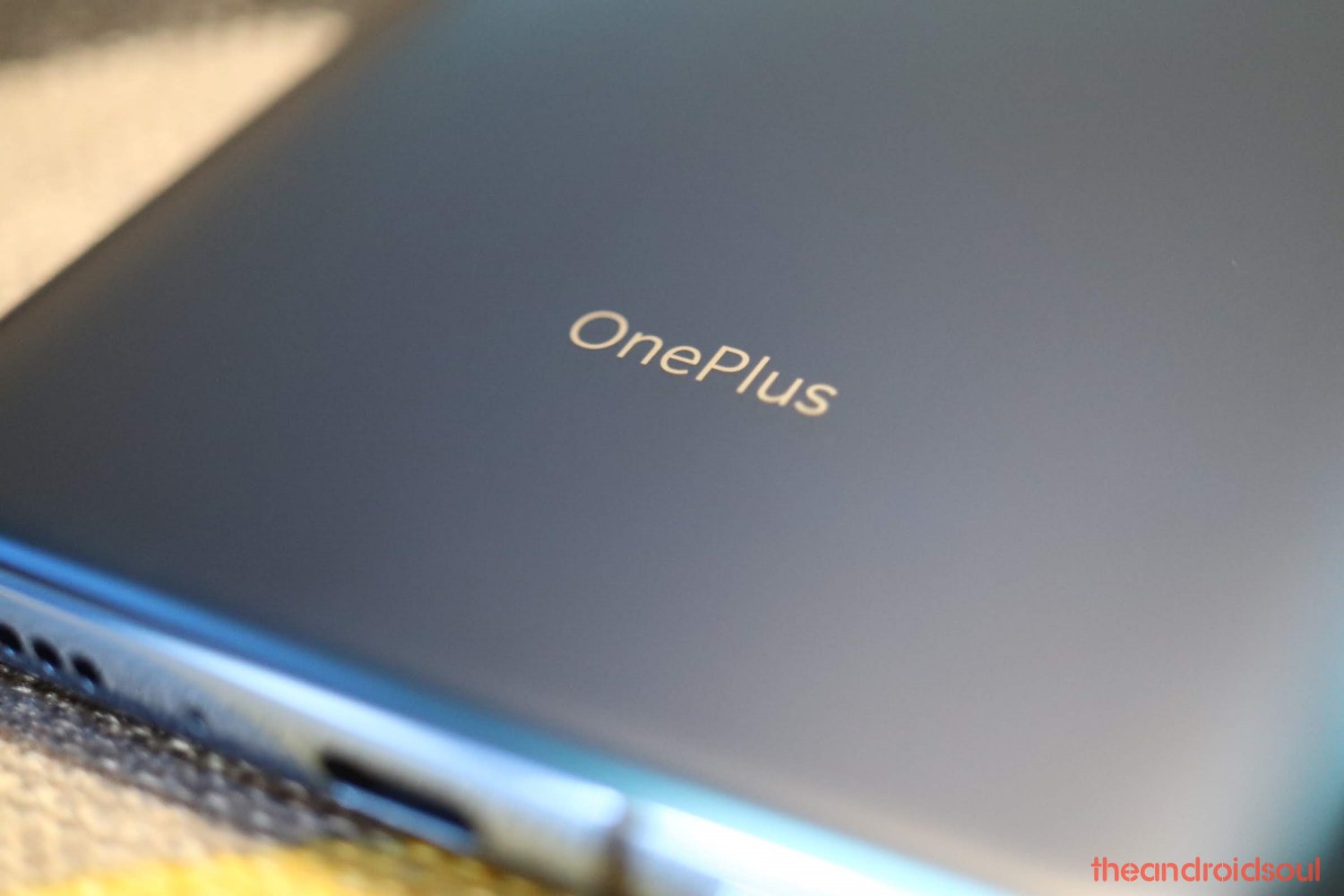 OnePlus Android Q update`
