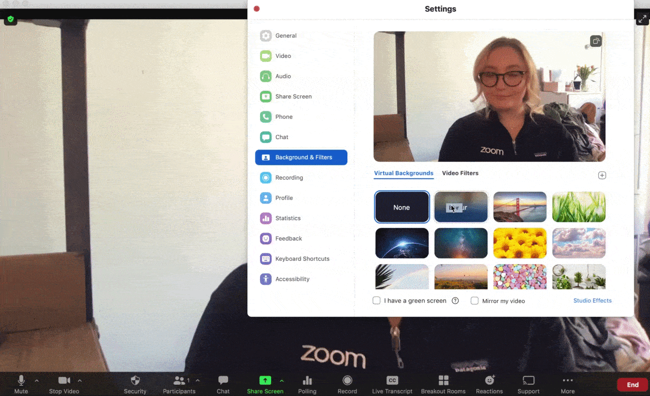 How to Blur your Background on Zoom