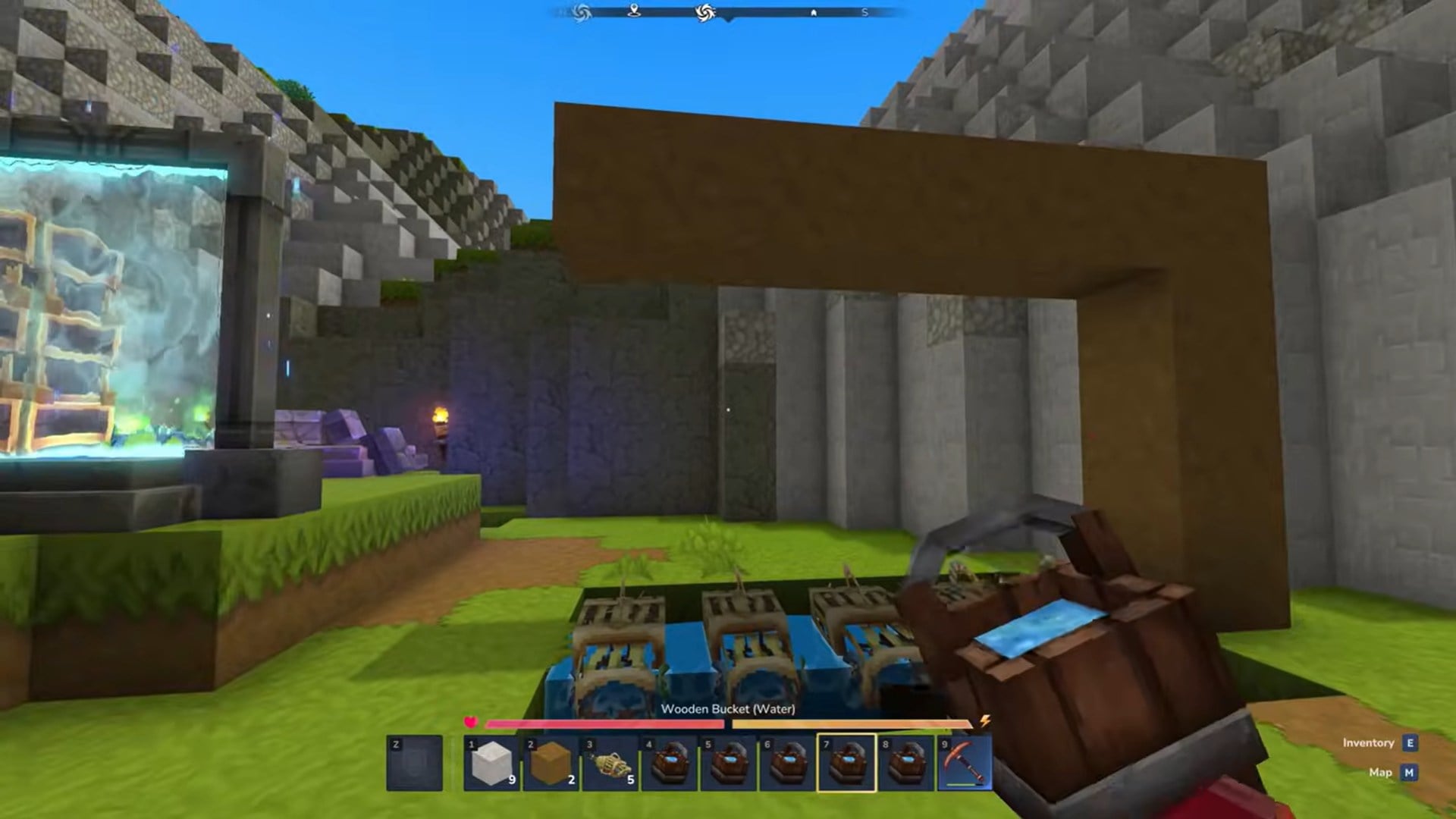 Make a temporary structure (Image credit: Hypixel Studios / Via: YouTube - ItsMeJames)
