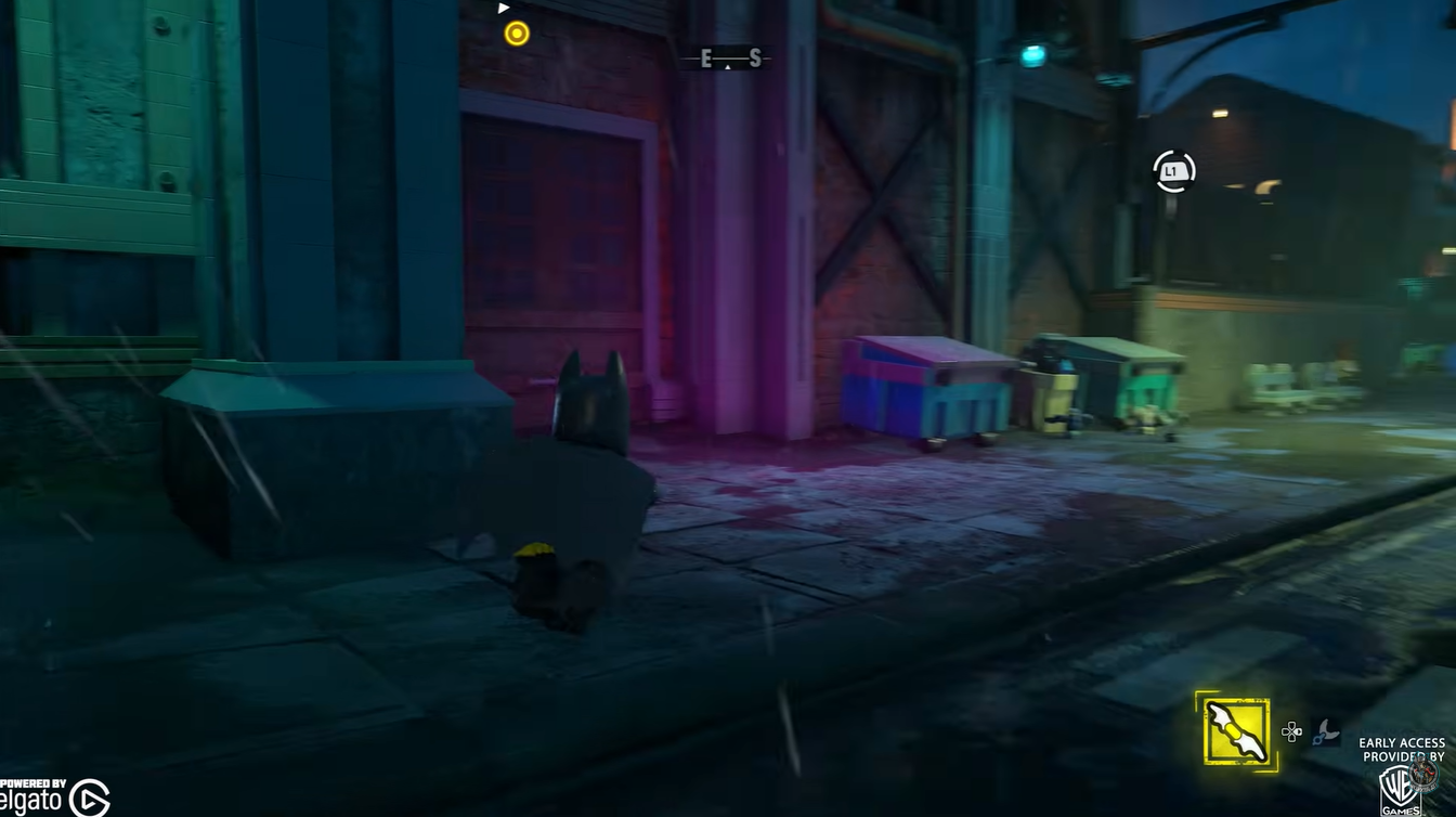 Heading towards puzzle room in LEGO Batman Legacy of the Dark Knight