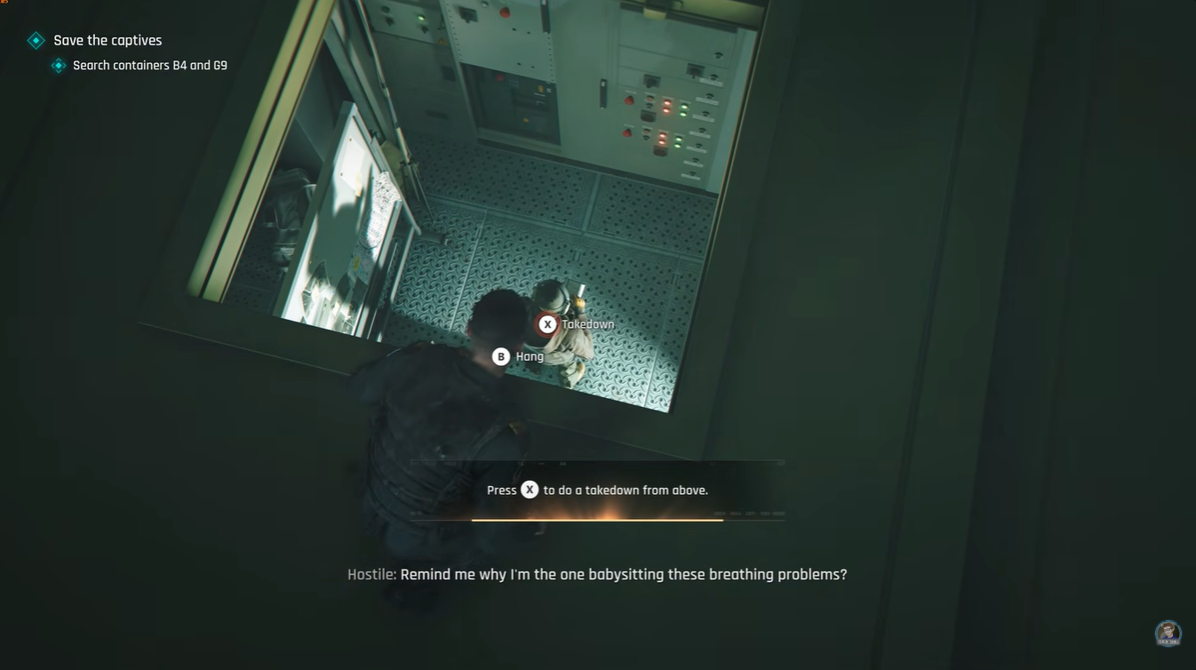 Entering G9 container in 007 First Light Prologue Mission