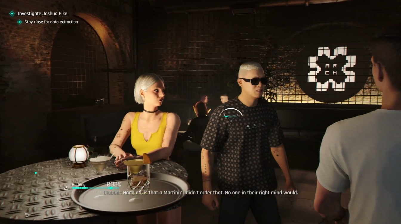 Bond completing the final data extraction conversation with Joshua Pike in 007 First Light
