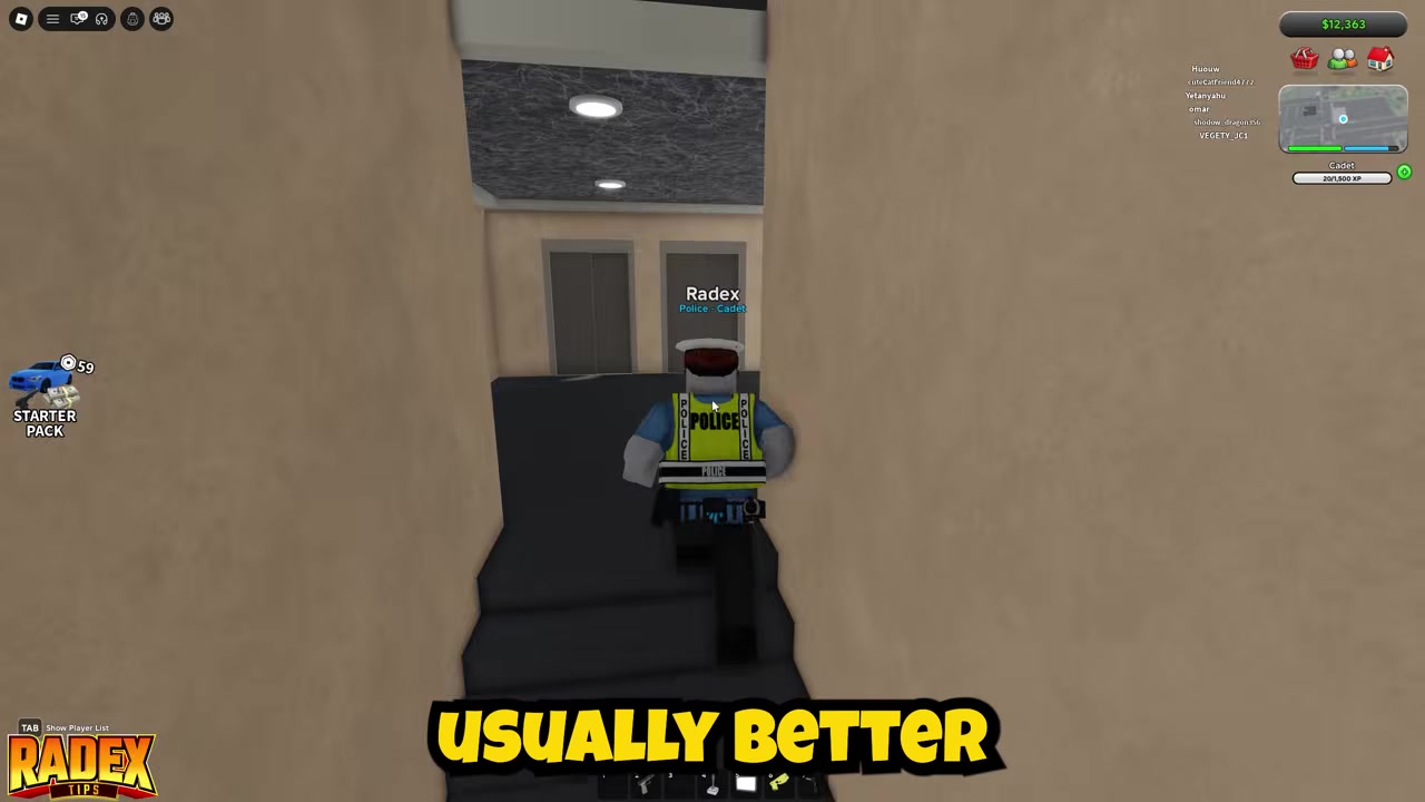 Press Tab to check players