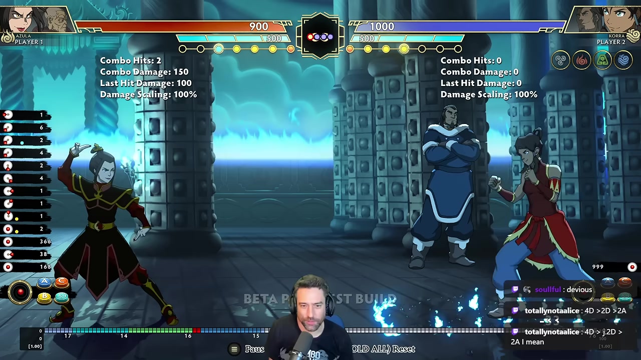 Fighter pressures opponent near corner while tutorial tip text changes.