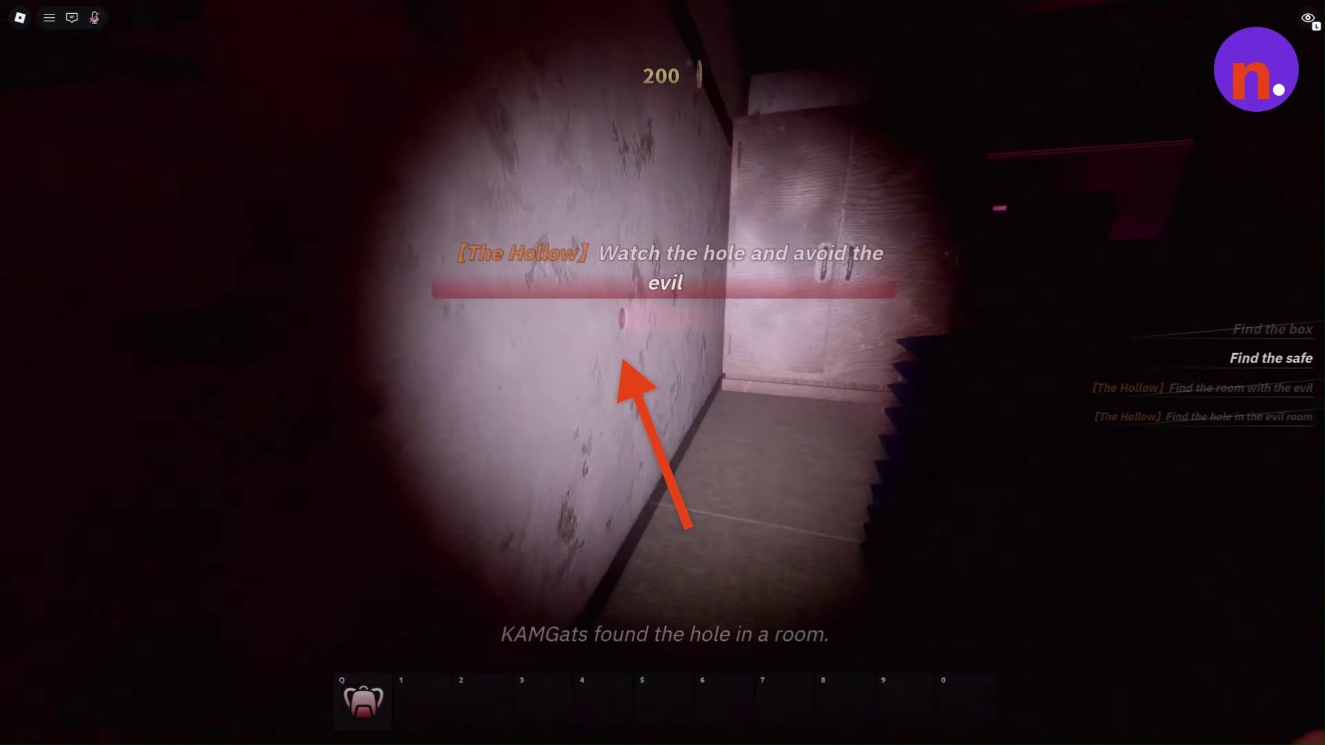 Find the wall hole in the evil room
